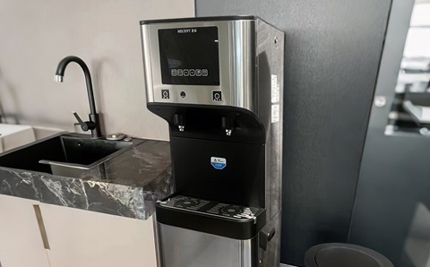 深圳南山區(qū)某某設計公司-租賃直飲機項目